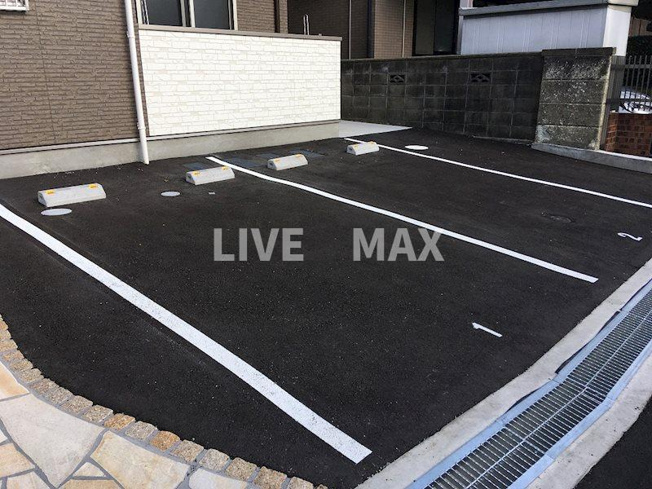 【駐車場】ラージヒル服部天神
