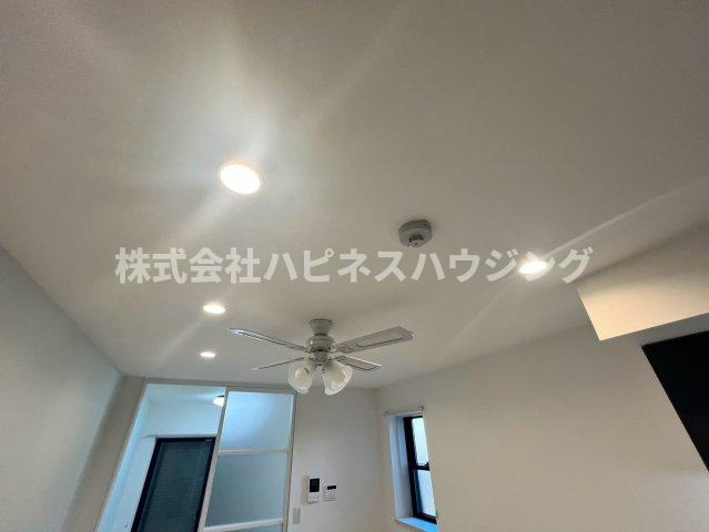 LEVICIA　BLDG.Ⅲ～レヴィシアビルディングスリー～の居間・リビング