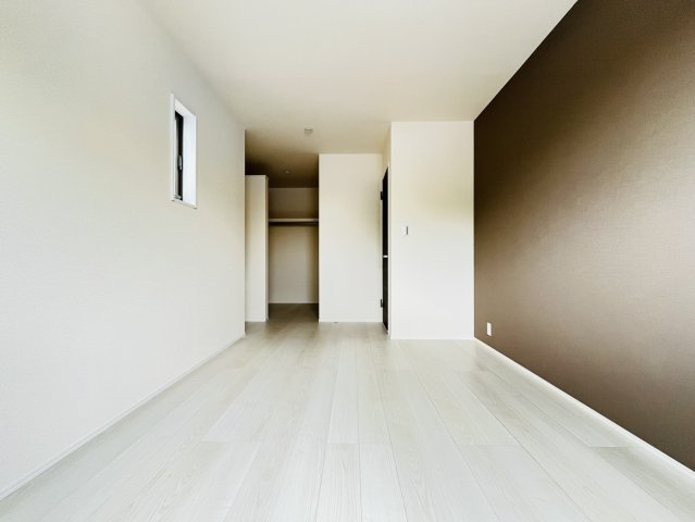 知多市新舞子神田42-1『仲介手数料無料』新築一戸建て・建売の洋室