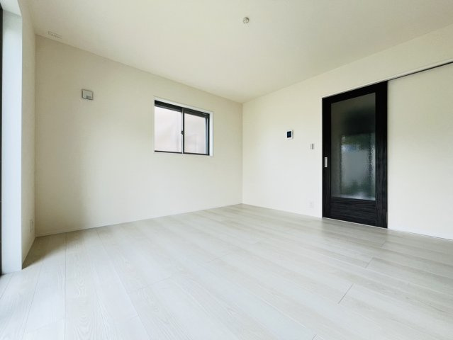 知多市新舞子神田42-1『仲介手数料無料』新築一戸建て・建売の居間・リビング