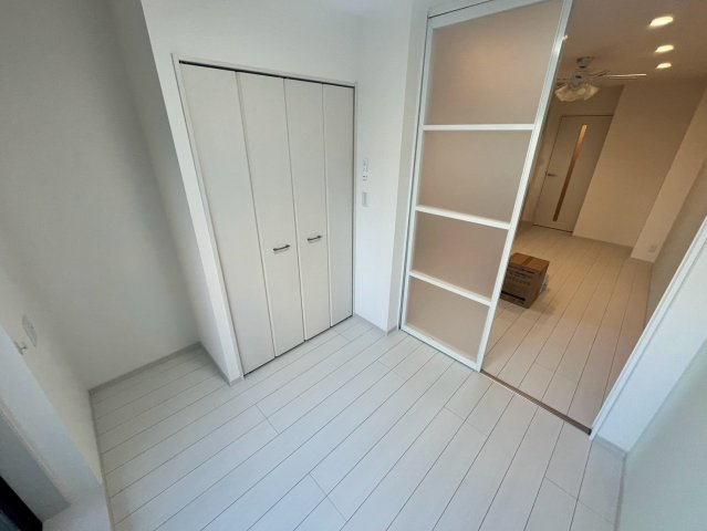 柏市千代田１丁目の賃貸マンションの洋室