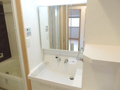 グランヒルズ下曽根の洗面所