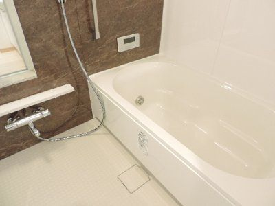 グランヒルズ下曽根の浴室