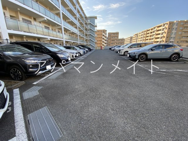 【駐車場】 | コーポレート東戸塚 | 駐車スペースもあります