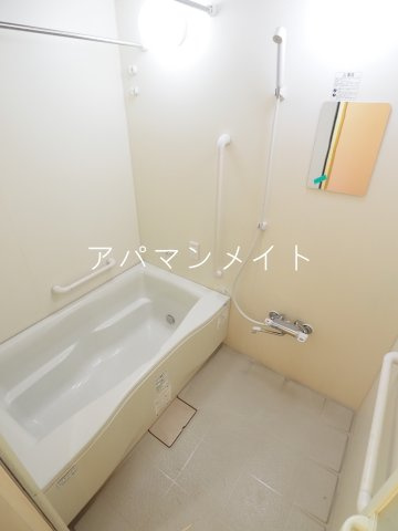 【浴室】 | コーポレート東戸塚 | 落ち着いた空間のお風呂です