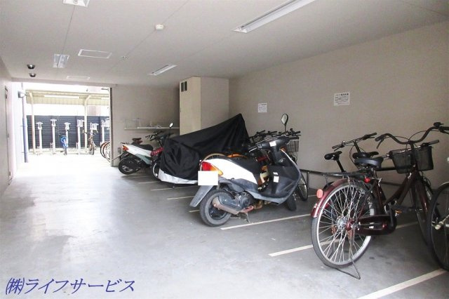 【その他共用部分】 | レークス新大阪ウエスト | バイク置場・駐輪場