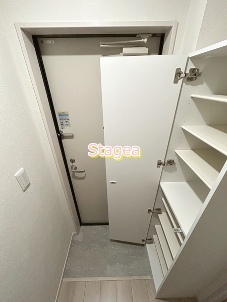 KEIAI RESIDENCE 春日部の玄関