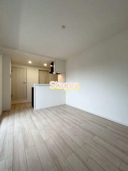 KEIAI RESIDENCE 春日部の居間・リビング