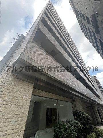 エスコート西新宿