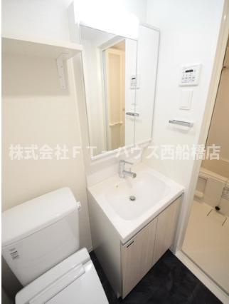 S-RESIDENCE市川の独立洗面台