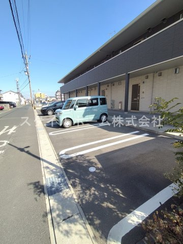 セジュール潮崎の駐車場|カースペースがあります
