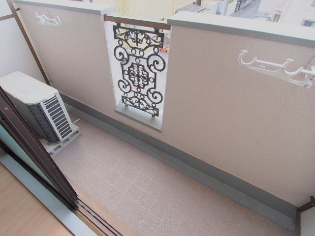 M・キャロットのバルコニー