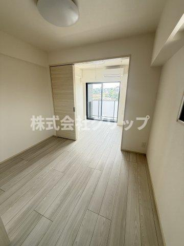 Le'a横濱和田町参番館の居間・リビング