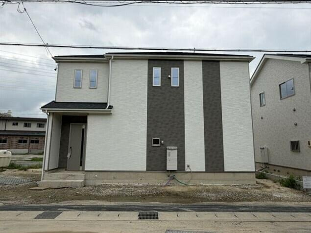 名古屋市緑区大高町字東古根の新築一戸建の外観