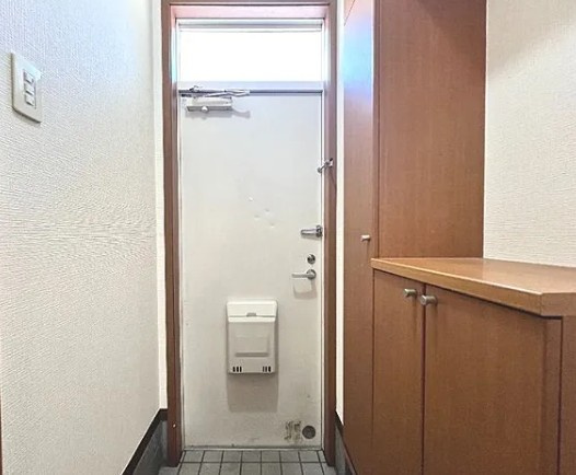 グリーン・ミヌマの玄関