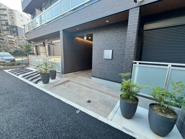 LEVICIA　BLDG.Ⅲ～レヴィシアビルディングスリー～のエントランス