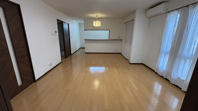箕面市小野原西三丁目　中古戸建