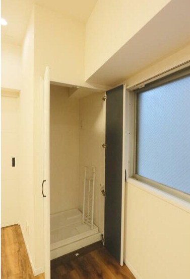 杉並区堀ノ内２丁目の賃貸マンションの収納
