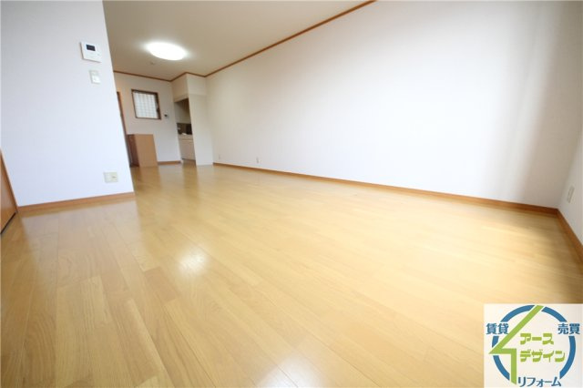 Pista魚住町の洋室