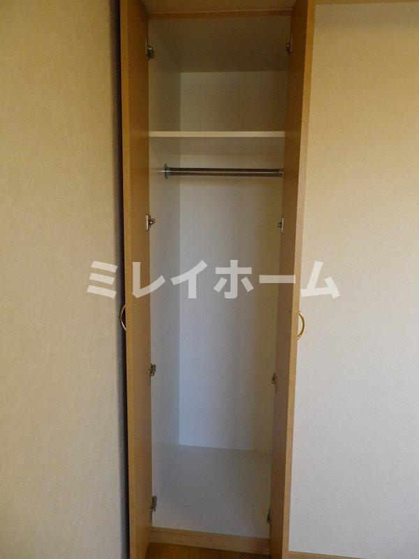 ルーブル南馬込弐番館の収納