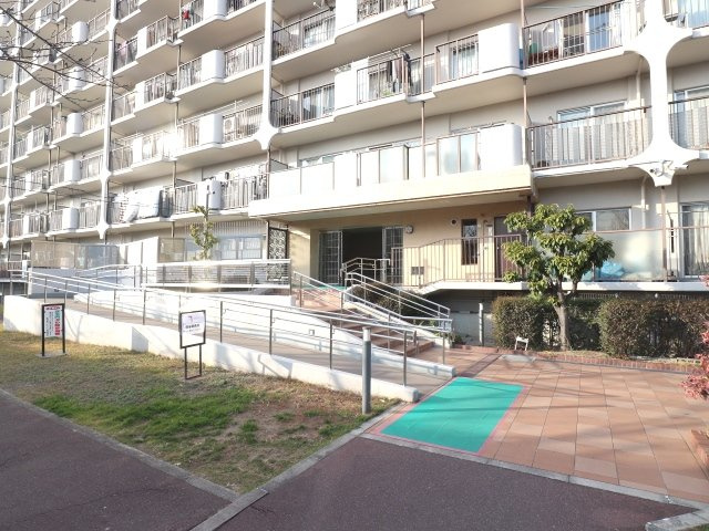 南門真ハイライフ|使い勝手の良い3LDKです！
リフォームのご相談も承ります！