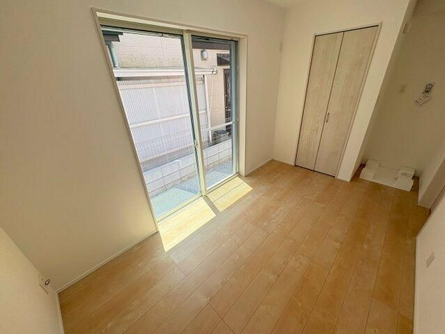 ベレガンス市川