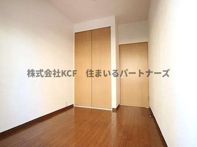 エトワール大善寺2の洋室|コンパクトで使いやすい洋室です