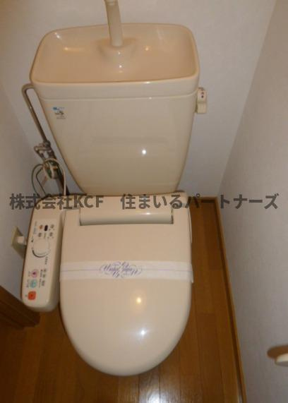 トロイメライIIのトイレ|ゆったりとした空間のトイレです