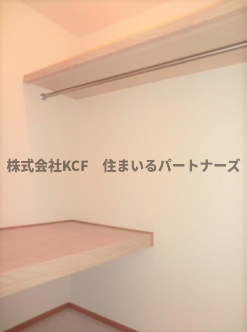 リビングタウン小森野壱番館D棟の収納|大きなものも収納できそうです