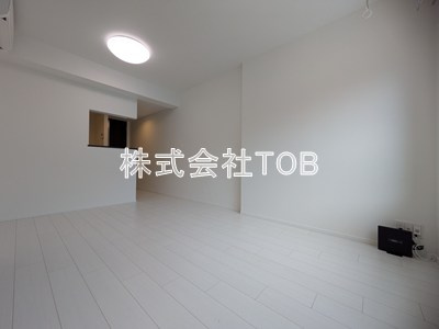 【居間・リビング】 | GRANPASEO明大前Ⅳ | 10帖
