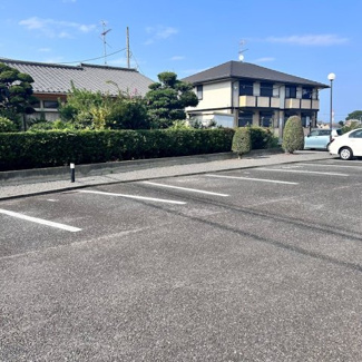 【駐車場】 | ラッキーハイツ B