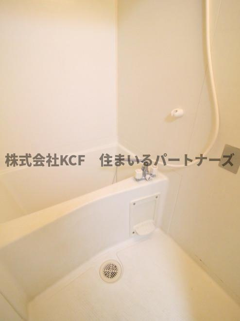 プレアデスコーポの浴室|落ち着いた空間のお風呂です
