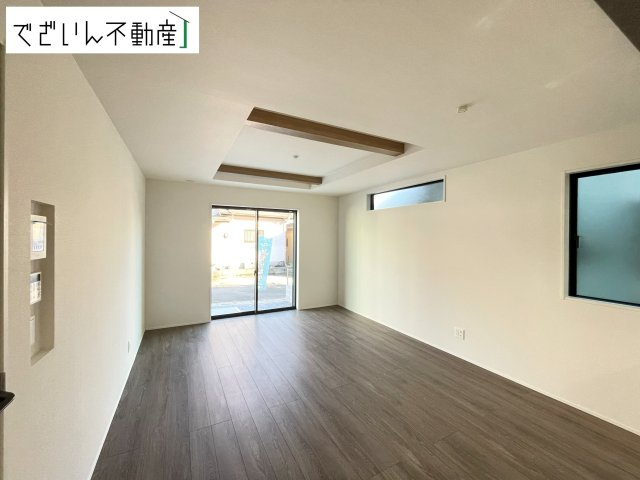 【居間・リビング】 | GRAFARE久喜市久喜北 2期　新築住宅 | 現地(2026年9月撮影)