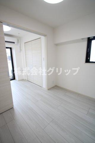 Le'a横濱和田町参番館の居間・リビング