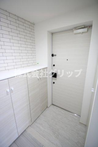 Le'a横濱和田町参番館の玄関
