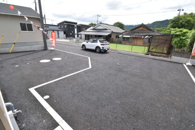 【駐車場】 | 霧島市隼人町神宮5丁目　2号棟