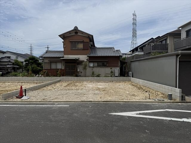 名古屋市緑区神の倉２丁目の新築一戸建の駐車場