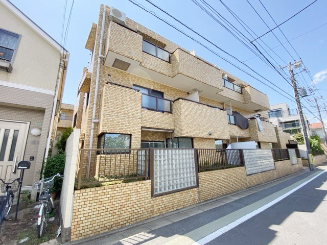 【現況写真】 | ライオンズマンション碑文谷 | 外観と前面道路の様子。～即日のご見学可能～　お問合せはお気軽にどうぞ。
