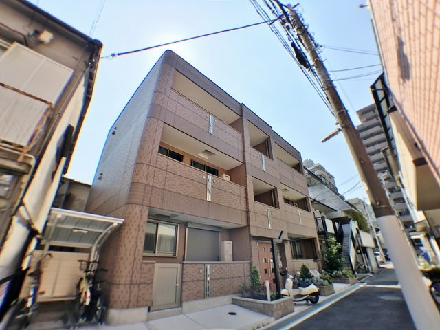 アヴァンティ三宮の外観