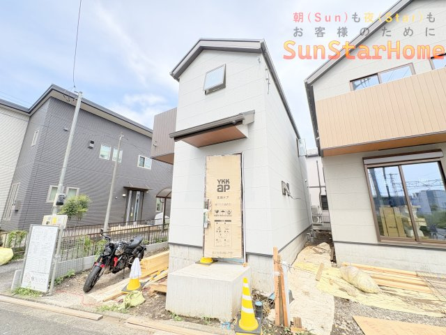 【サンスターホーム】羽村市小作台5丁目　駅前新築戸建2号棟の外観