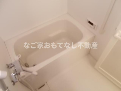 【浴室】 | ジン（ＪＩＮ） | ※写真は別号室