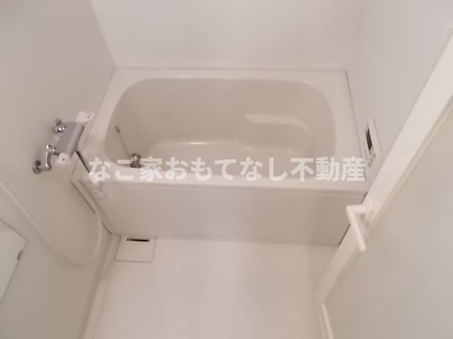 【浴室】 | ジン（ＪＩＮ） | ※写真は別号室