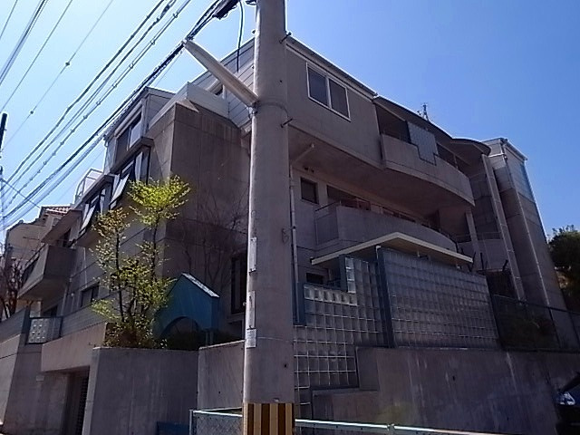 メゾンAIOIの外観