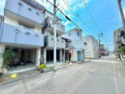 【周辺】 | 清水丘１丁目　中古一戸建 | 両面バルコニーですよ♪バルコニー５カ所ございます！洗濯物が多い日も沢山干せるので、安心ですね♪