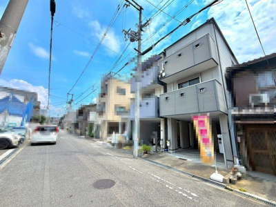 【外観】 | 清水丘１丁目　中古一戸建 | 対面式を採用したキッチンですので、リビングで寛ぐご家族をいつも感じられます！会話を楽しみながら家事ができますね♪