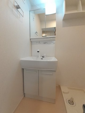 ヒルズ　ガーデンの洗面所