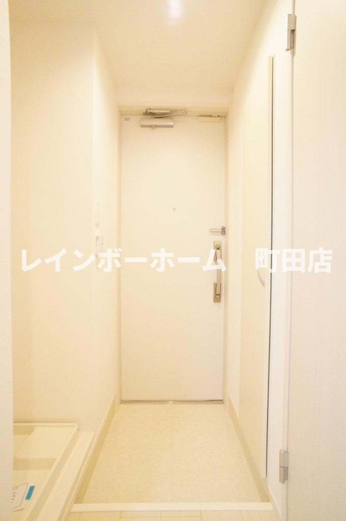 リブリ・相模大野3※初期費用分割あと払いサービス利用可能物件の玄関