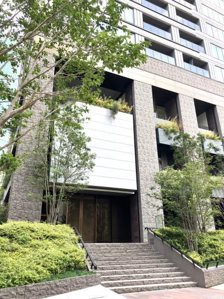 プレミストタワー白金高輪の外観