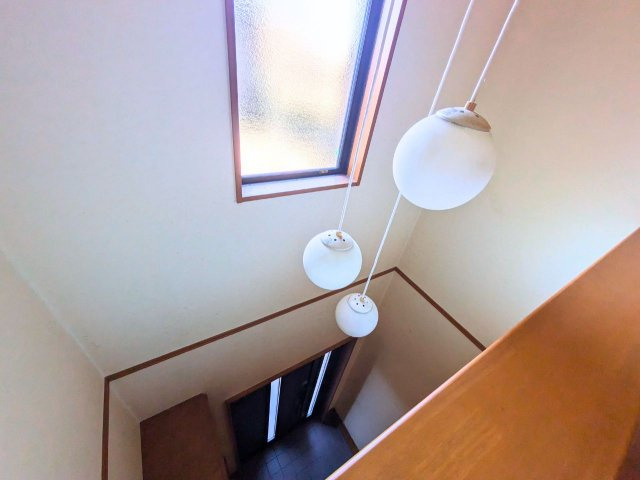 別府町戸建ての内装|                                                  
