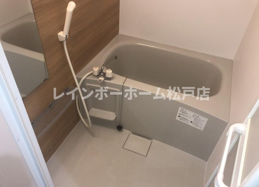 【仲介手数料：50％OFF】対象物件！の浴室|きれいなお風呂です